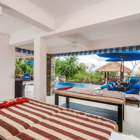 Villa Keluarga レンボンガン島 エクステリア 写真