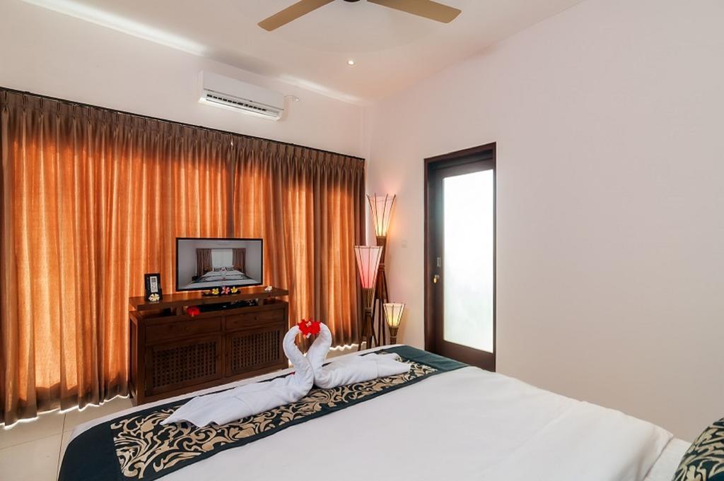 Villa Keluarga レンボンガン島 部屋 写真