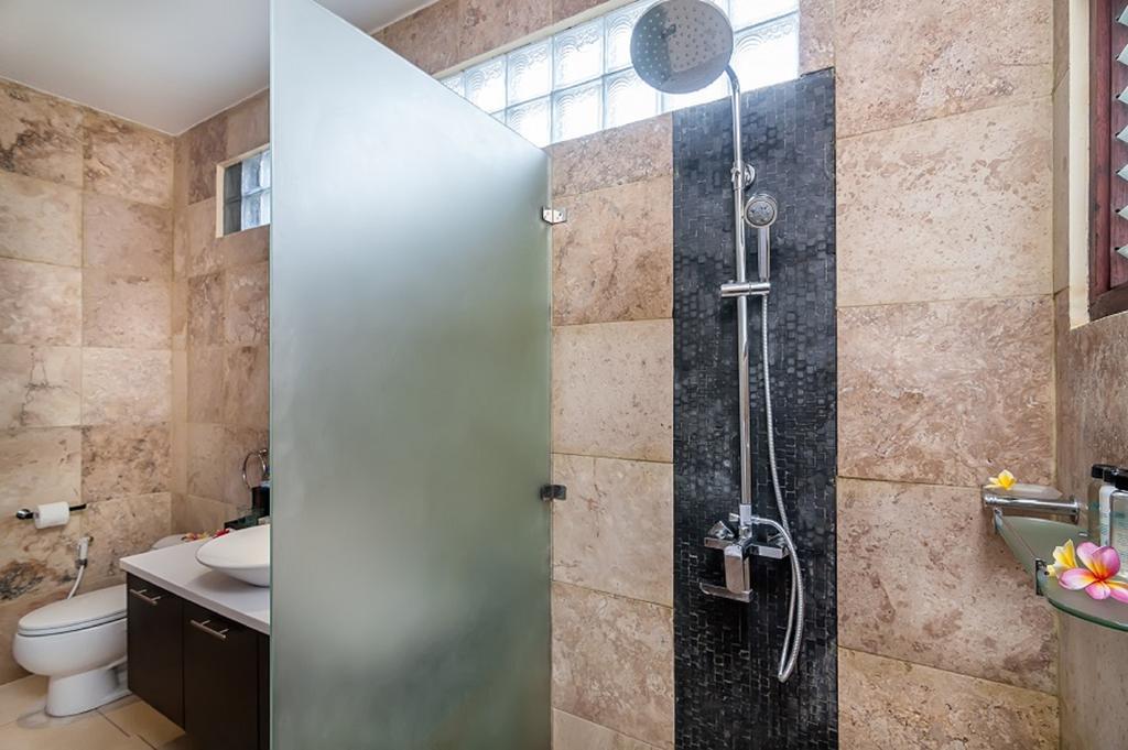 Villa Keluarga レンボンガン島 部屋 写真