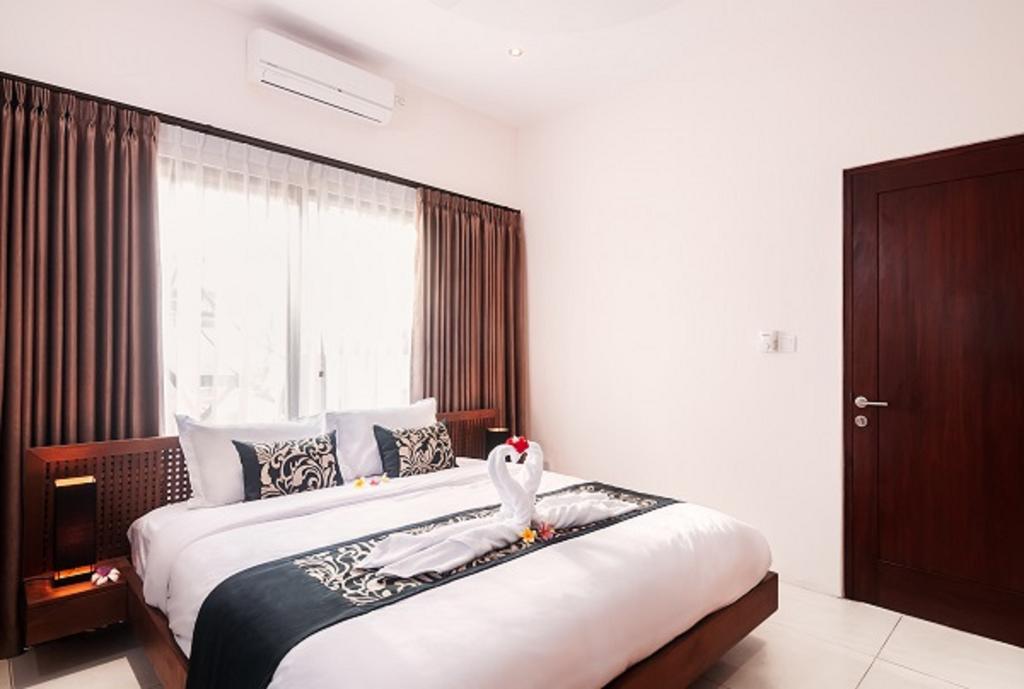 Villa Keluarga レンボンガン島 エクステリア 写真