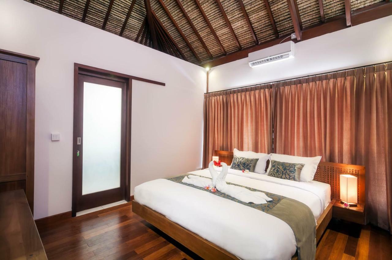 Villa Keluarga レンボンガン島 エクステリア 写真