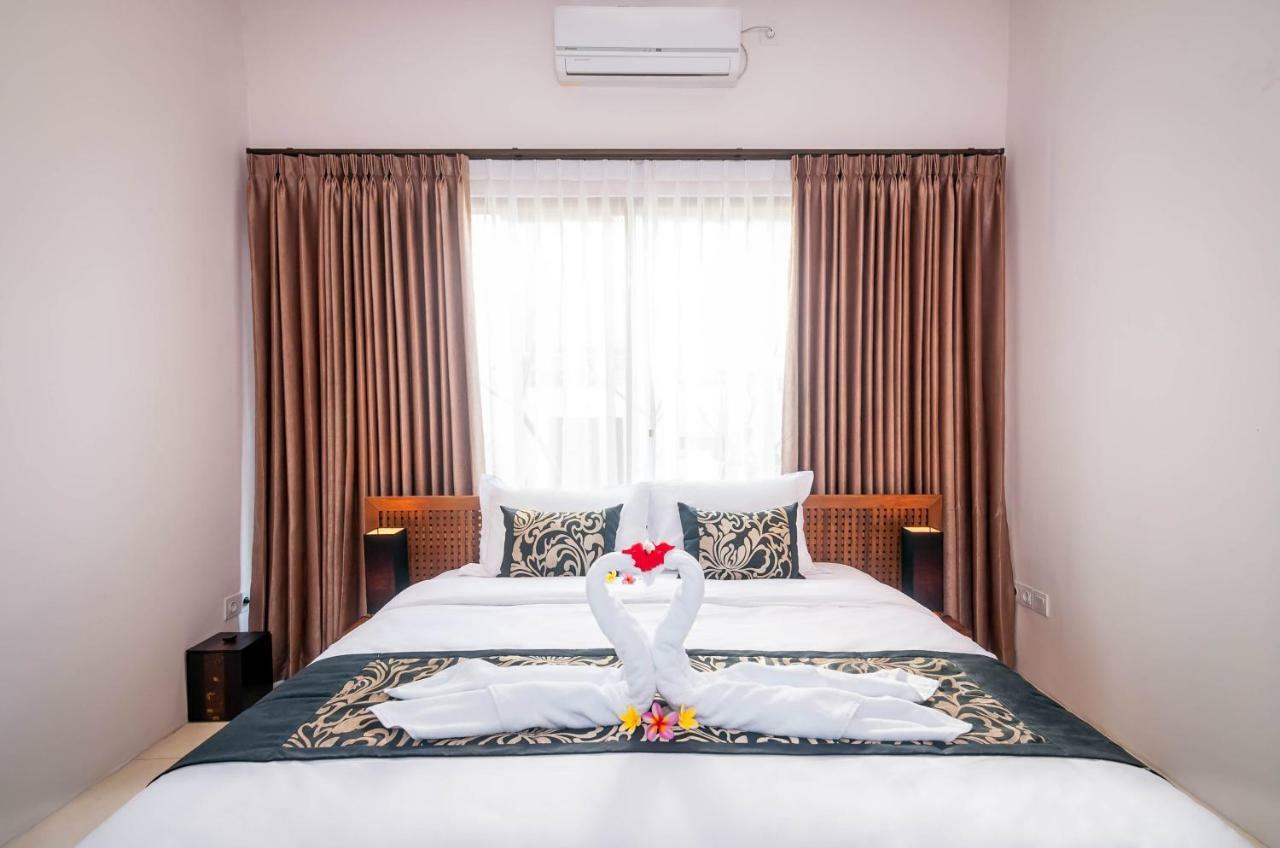 Villa Keluarga レンボンガン島 エクステリア 写真